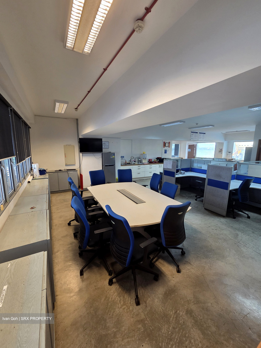 Bauer Building (D22), Office #510399551